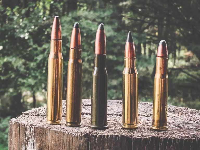 Deer Hunting Rifles: How to Choose One and Common Calibers