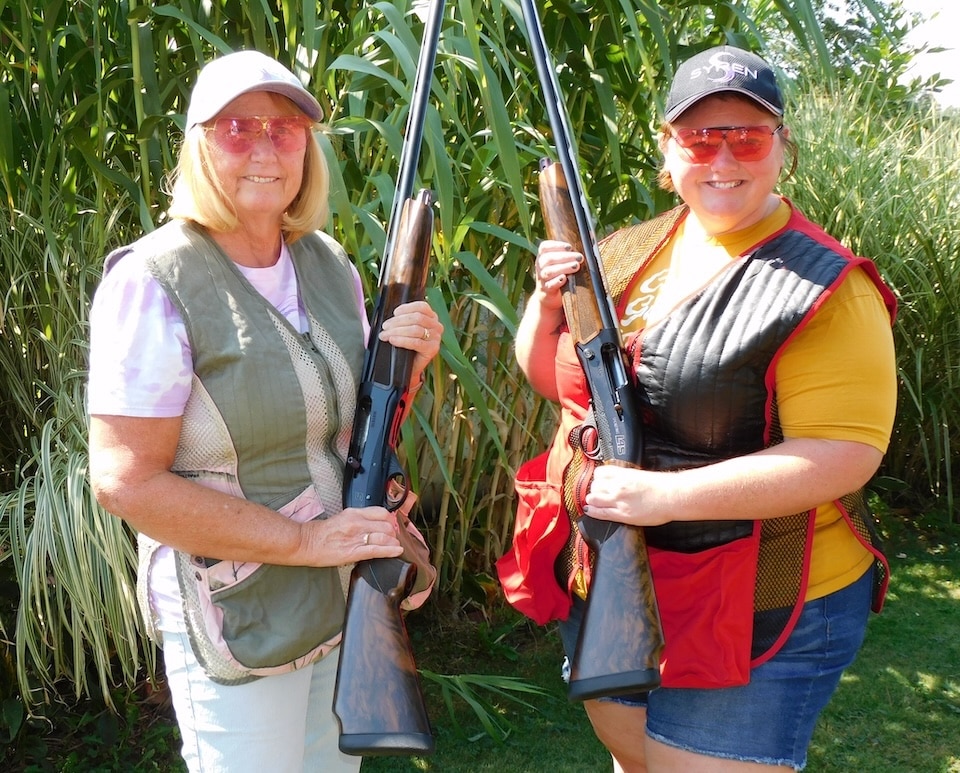 Maggie and Jessica Kelch Syren L4S Sporting 2