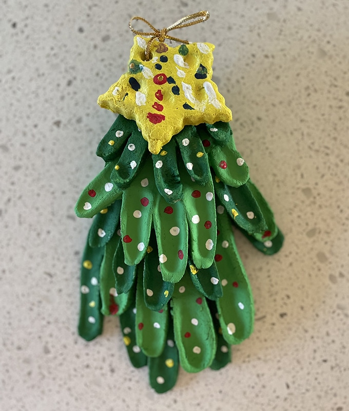 Handprint Christmas Tree feature