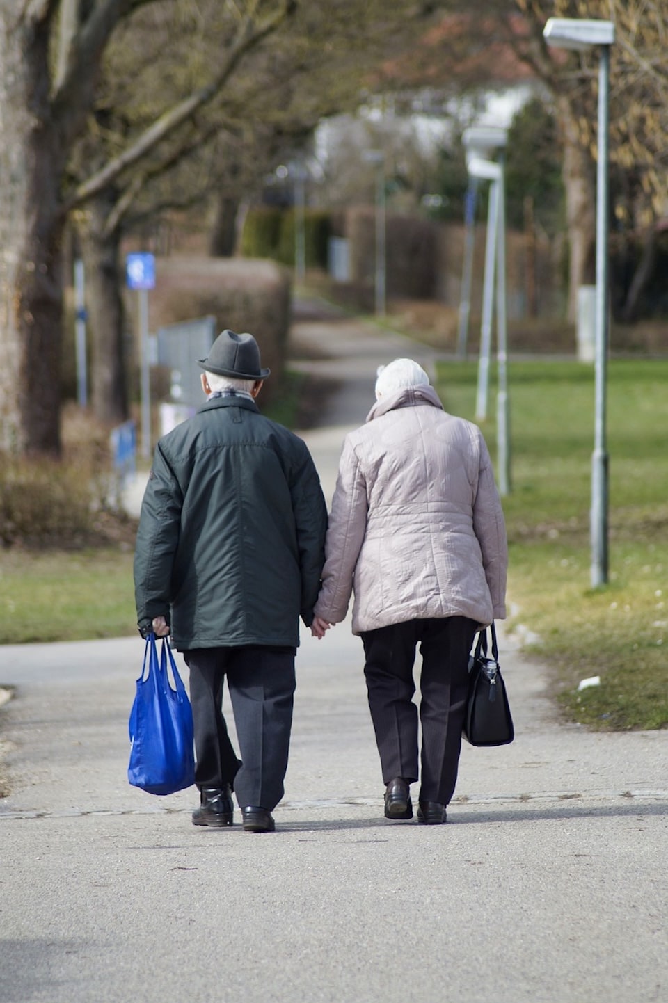 elderly people walking Criminals Target Specific Age Groups